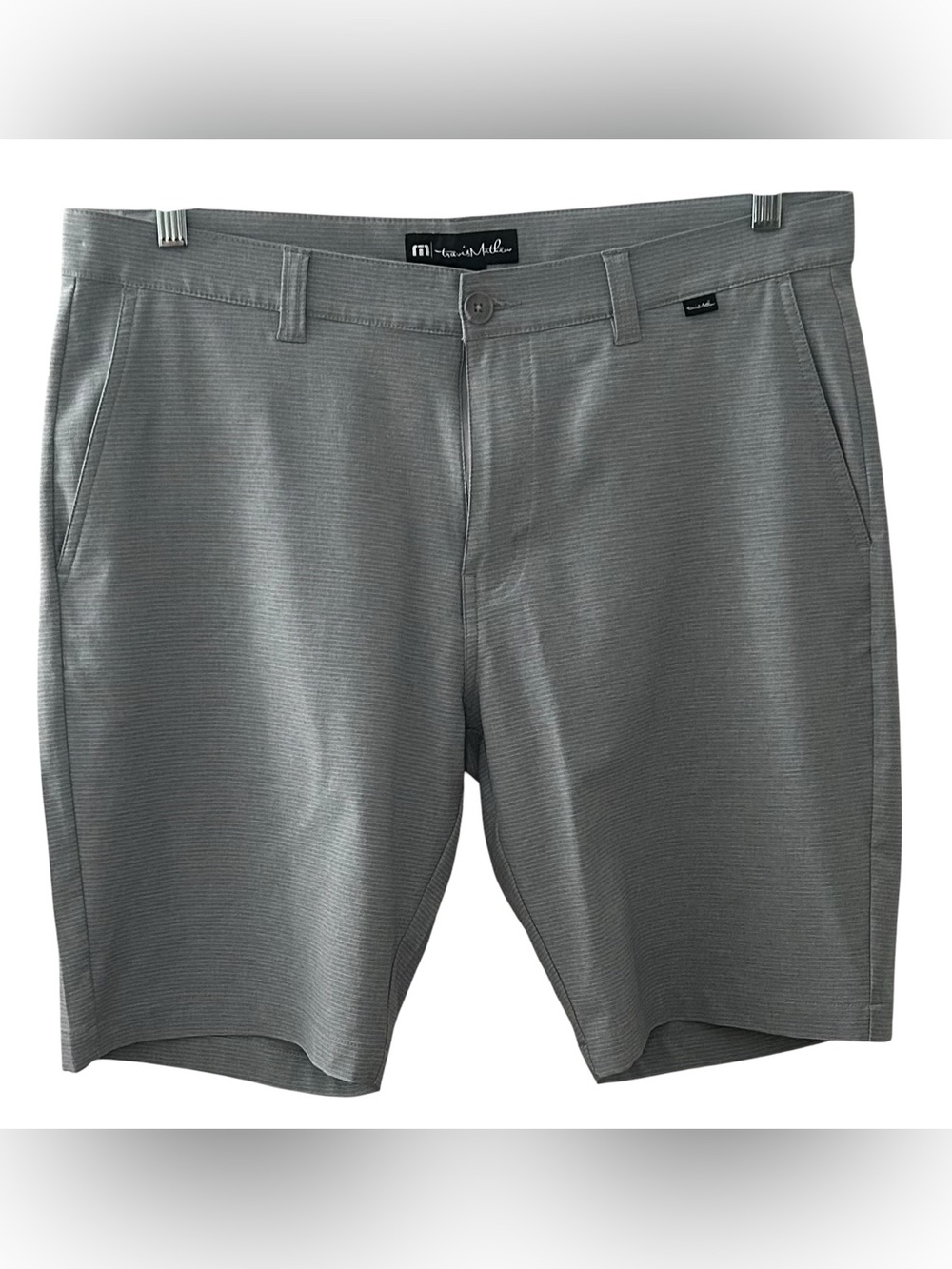 Travis Mathew Men’s Gray Micro-Stripe Performance Golf Shorts Size 36